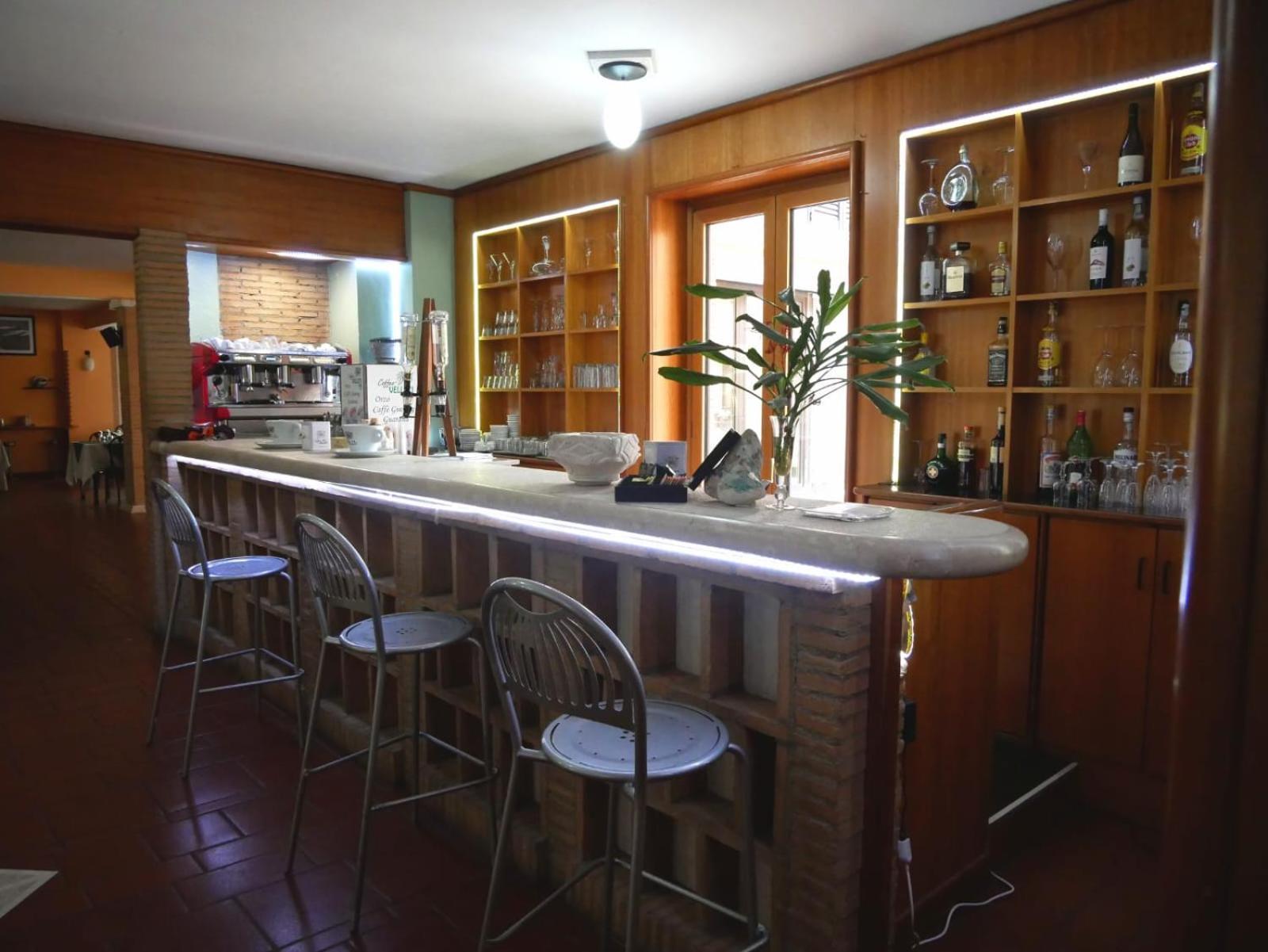Lh Albergo Il Picchio 페스카세롤리 외부 사진